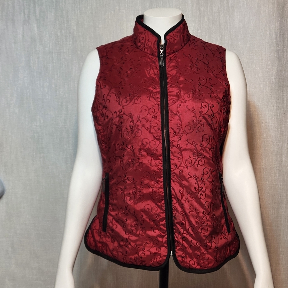 Eddie Bauer Cranberry Red Embroidered Premium Goose Down Quilted Zip Vest Large